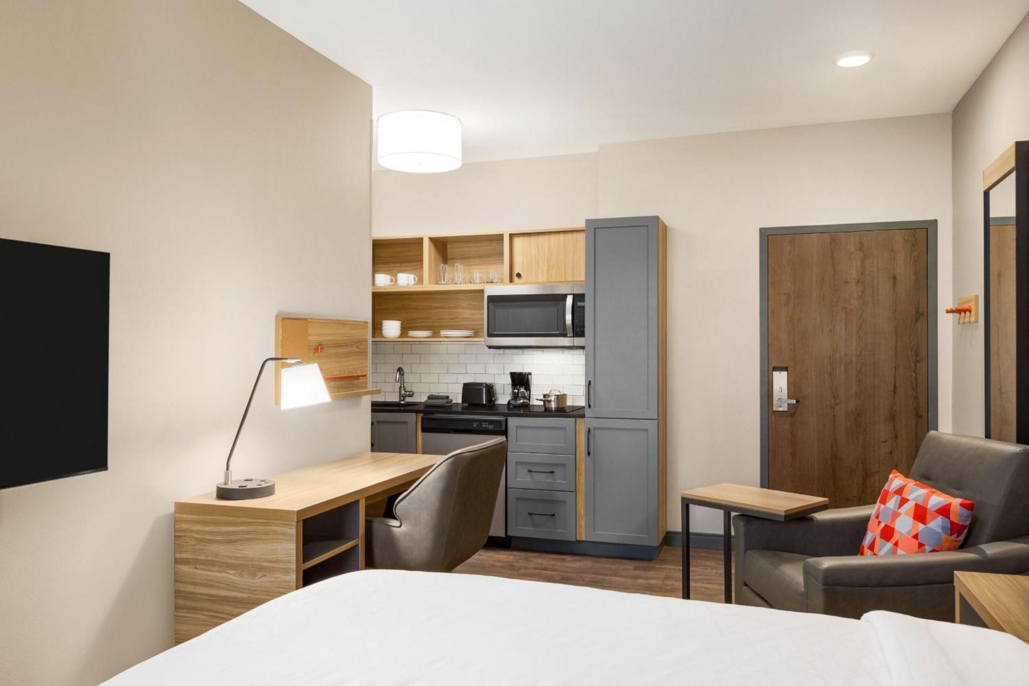 Candlewood Suites Miami - Doral By Ihg Tamiami Exteriér fotografie